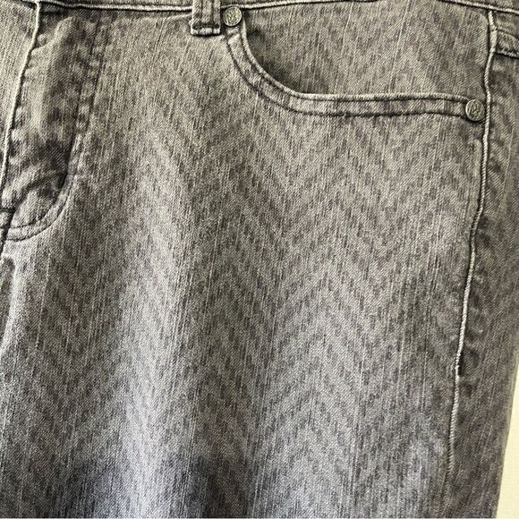 Prana Kara Jean in Moonrock Petal Low Rise Fitted Jeans - Picture 3 of 8